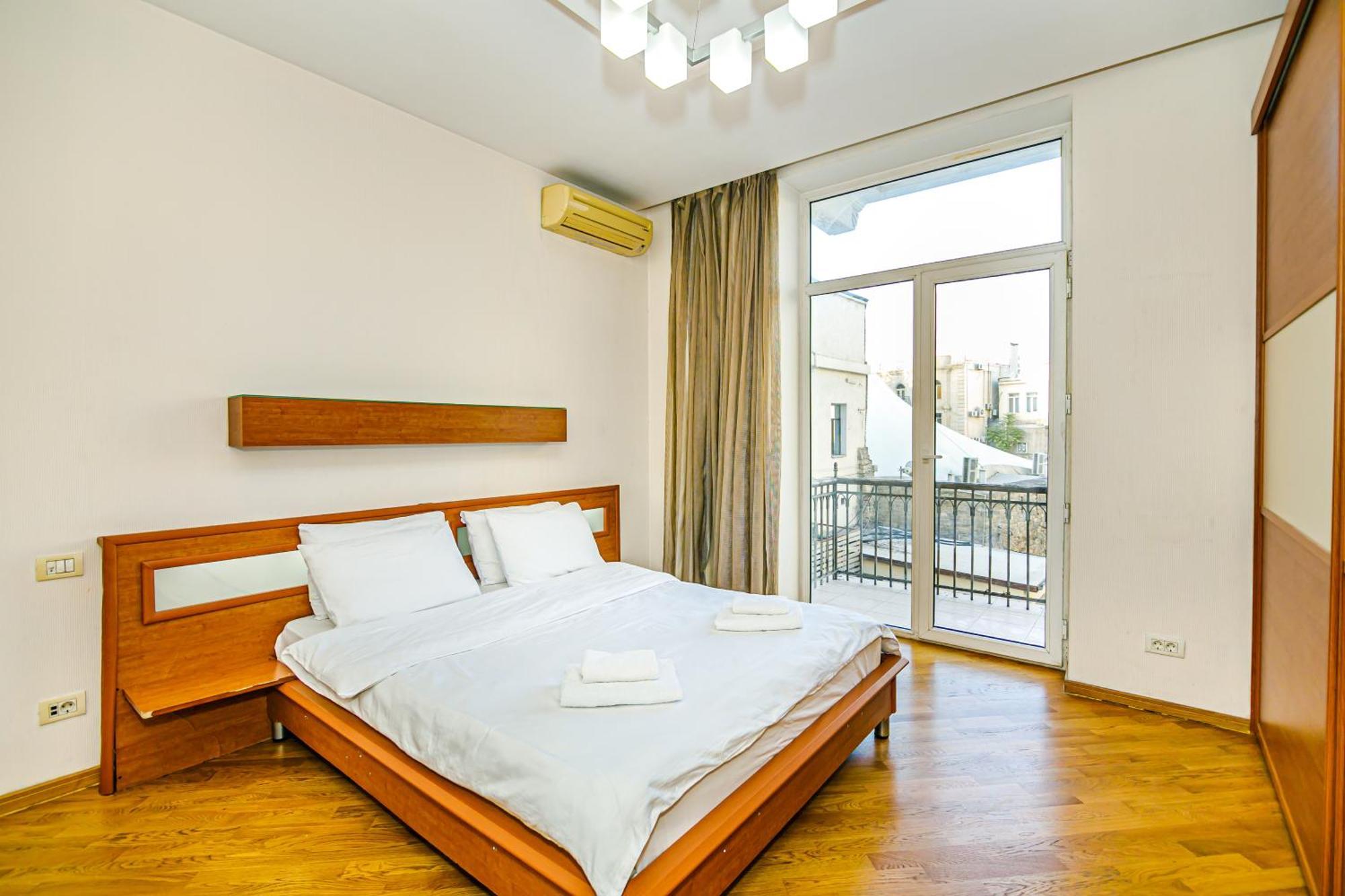 Boulevard Apartment By Baku Housing Exteriör bild